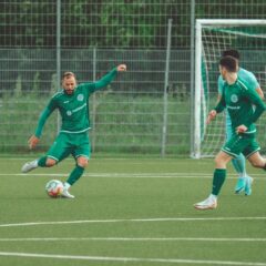 Verdedigers houden hun structuur tijdens een voetbalwedstrijd